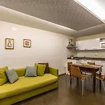 Maison Ginod & Les Fleurs