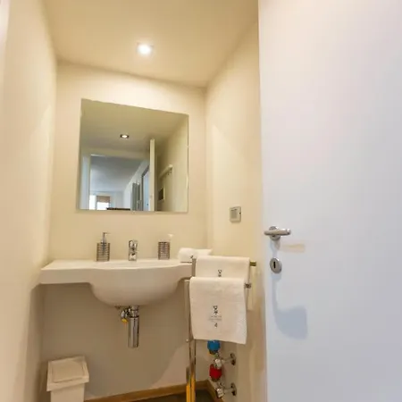 Maison Ginod & Les Fleurs *