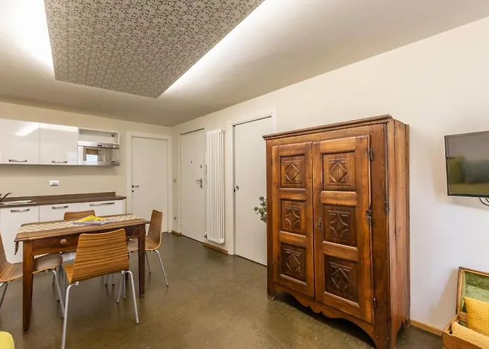 Maison Ginod & Les Fleurs *